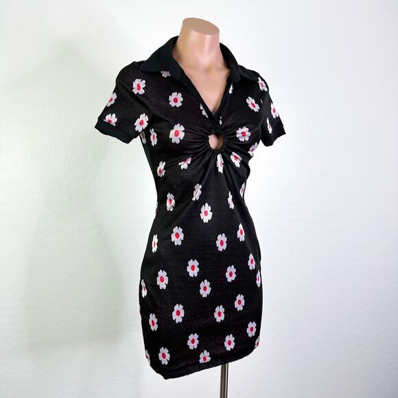 Luna Chix Daisy Floral V-Neck Collar Sleeve Mini Dress Black y2k 90s Small NWOT - Picture 11 of 11